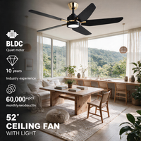 Ventilateur de plafond LED moderne en métal avec pales en contreplaqué de 52 pouces, 6 vitesses, intensité variable 3000K-6000K, moteur DC silencieux, télécommande - Vente en gros usine