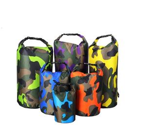 Bolsa seca impermeable de camuflaje táctico de gran capacidad, ligera y personalizada, con correa ajustable para deportes al aire libre - Product Image 1
