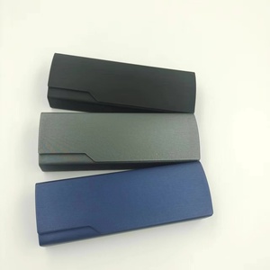 <span class=keywords><strong>Étui</strong></span> <span class=keywords><strong>à</strong></span> lunettes rayé <span class=keywords><strong>à</strong></span> petite ouverture, cadre <span class=keywords><strong>photo</strong></span> rétro haut de gamme, <span class=keywords><strong>étui</strong></span> <span class=keywords><strong>personnalisé</strong></span> résistant <span class=keywords><strong>à</strong></span> la pression et aux chocs pour lunettes de soleil et optiques - Product Image 3