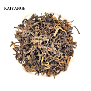 KAIYANGE Vente en gros de thé Pu-erh mûr de bonne qualité MENGHAI, naturellement fermenté, arôme bois de <span class=keywords><strong>camphre</strong></span>, thé Pu-erh mûr compressé - Product Image 1