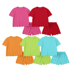 Précommande MOQ 5 – Nouveaux Vêtements d'Été en Coton Doux pour Filles, Motif Festif, Style Festonné – Vente en Gros pour Enfants, Tendance Boutique - Product Image 1