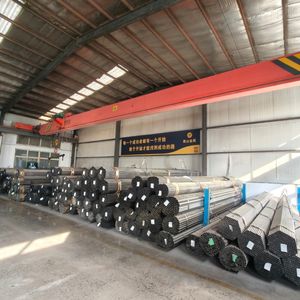 Radiateur en acier optimisant l'espace, design à profil étroit pour les niches étroites et l'installation sous fenêtre - Product Image 5