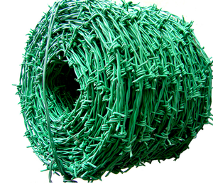 Fil de fer barbelé en acier argenté revêtu de PVC, résistant à la corrosion, certifié ISO 9001 pour une utilisation à long terme dans des environnements difficiles - Product Image 1