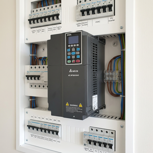 อินเวอร์เตอร์ปั๊มน้ำ Delta CP2000  60hz 50hz สามเฟส 220v 380v 1.5kw 22kw 30kw 75kw 185kw  ระบบควบคุมความถี่ VFD - Product Image 1