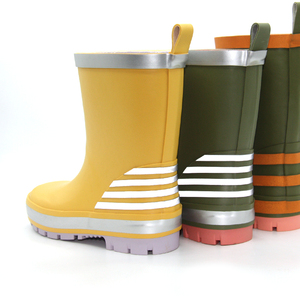 Botas de Goma de Media Caña para Niños y Niñas, con Banda Reflectante, Impermeables, para Lluvia, al por Mayor, con Logotipo Personalizado OEM/ODM - Product Image 5