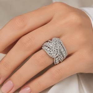 Anello Unisex con Incastonature, Gioiello da Dito alla Moda - Product Image 2