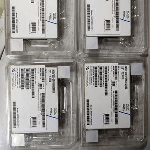 Твердотельный накопитель серии D7-P5520 1.92 ТБ U.2 2.5" PCIe 4.0 x4 для серверов, внутренний SSD, модели SSDPF2KX019T11Z 3.84 ТБ и SSDPF2KX038T11Z - Product Image 5