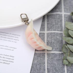 Porte-clés en PVC simulé, adorables, ronds, légers, imperméables, accessoires créatifs à thème alimentaire - Product Image 2