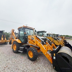 Nueva Retroexcavadora Hidráulica Multifunción 4x4 Modelo 3CX de China para Construcción de Carreteras Agrícolas y Movimiento de Tierras - Product Image 2