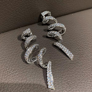 Aimibeaga Pinces à cheveux 12 cm en strass élégantes pour femmes, usage quotidien, couleur or blanc, emballage carton de haute qualité - Product Image 4