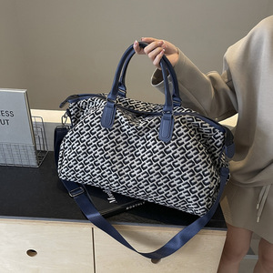 Bolsa de Viaje Portátil de Gran Capacidad, Ligera, para Viajes Cortos, Bolsa Deportiva y de Fitness para Mujer - Product Image 4