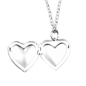 Nuevo colgante de joyería con foto de amor, collar de epoxi, regalo creativo DIY para parejas, colgante de acero inoxidable europeo y americano. - Product Image 1