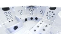 Spas et jacuzzis enterrés, piscines de massage Balboa extérieures, spas de nage extérieurs