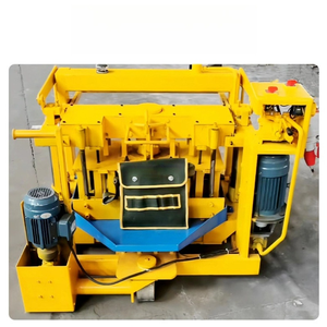 Volautomatisch Thuisgebruik In Elkaar Grijpende Bestrating Baksteenmachine Mobiele Betonnen Holle Blokmachine Zand Voor Bestrating Productie - Product Image 3