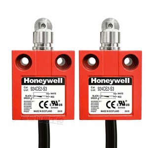 ลิมิตสวิตช์ฮันนี่เวลล์ รุ่น 924CE28-S3 IP65 แบบโลหะ SPDT ขั้วต่อแบบสกรู สำหรับใช้งานในอุตสาหกรรม - Product Image 3