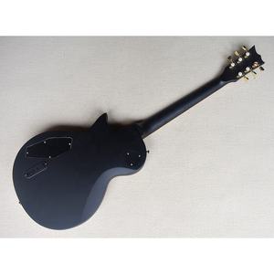 Flyoung مصنع بيع الماهوجني الصلبة الجسم 6 سلاسل ماتي الأسود الغيتار الكهربائي - Product Image 6