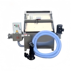 Séparateur solide-liquide à tamis oblique entièrement automatique pour l'agriculture : idéal pour les solutions aqueuses de fumier animal - Product Image 1
