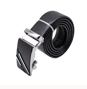 2024 Set regalo <span class=keywords><strong>per</strong></span> gli uomini include orologio portafoglio cintura penna <span class=keywords><strong>per</strong></span> <span class=keywords><strong>san</strong></span> <span class=keywords><strong>valentino</strong></span> natale laurea UV tecniche di stampa - Product Image 4