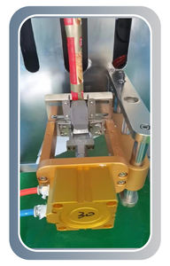 Machine d'emballage verticale automatique pour les protéines de caséine à base de plantes et de viande, étiquetage de qualité alimentaire, sacs/pochettes haute capacité - Product Image 5