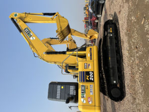 Original Japan Komatsu PC200-8 PC220-8 PC210-7 Used Excavator Used komatsu Excavator PC200-7 for Sale - Product Image 2