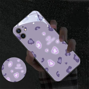 <span class=keywords><strong>Coque</strong></span> arrière en verre trempé avec motif de fleurs de marguerite violettes pour <span class=keywords><strong>iPhone</strong></span> 12 Mini 11 Pro 7 7 8 Plus X XS Max SE - Product Image 2