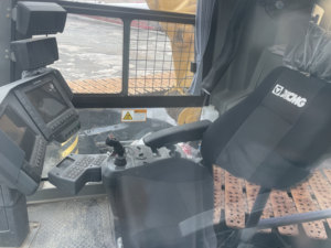 Grúa <span class=keywords><strong>de</strong></span> construcción oficial XCMG <span class=keywords><strong>de</strong></span> segunda mano XGC11000A precios <span class=keywords><strong>de</strong></span> grúa sobre orugas telescópica <span class=keywords><strong>de</strong></span> 1000 toneladas - Product Image 6