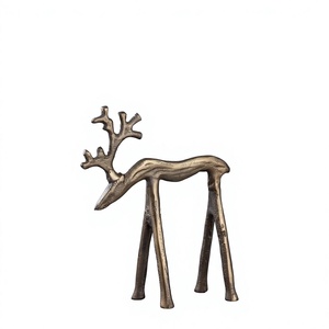 Sculpture de renne antique, ornement de Noël, décoration d'intérieur, métal fait main, Z M CREATIONS, écologique, durable, personnalisable, fabrication en usine - Product Image 1