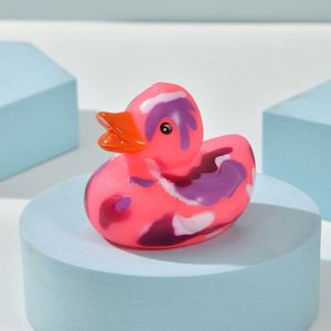 Lot en gros de canards en caoutchouc camouflage de 2 pouces, personnalisables avec logo, pour l'île, assortiment d'une douzaine - Product Image 4