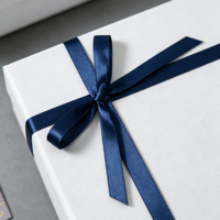 Boîte d'emballage de sac à main magnétique pliable de luxe, boîte cadeau en papier rigide avec logo personnalisé pour l'emballage de sacs de marque de mode