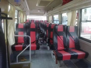 Para el año 2017 autobús escolar de 25 plazas <span class=keywords><strong>Yutong</strong></span> usado Mini <span class=keywords><strong>Bus</strong></span> Zk6752d con motor delantero <span class=keywords><strong>Yutong</strong></span> <span class=keywords><strong>Bus</strong></span> mano derecha