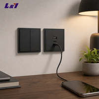 Appareils électroménagers de style européen tendance avec interrupteurs et prises murales lumineuses 1/2/3/4 postes pour la maison et l'hôtel