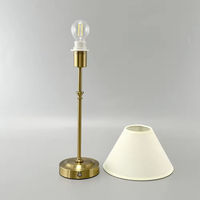 Lampe de table rechargeable par USB, sans fil, à commande tactile, LED, lumière de bureau blanche, moderne, chambre à coucher, salle à manger, hôtel