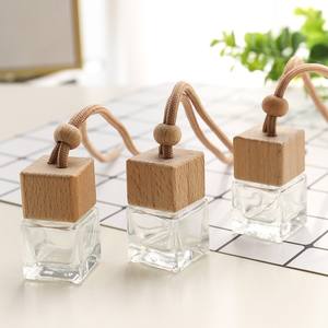 OEM 8ml bouteille de parfum de voiture climatiseur bouteille en verre évent clip désodorisant ensembles cadeaux décoration voiture de mariage bouteille vide wi - Product Image 2