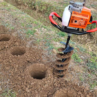 Machine à tarière miniature pour agriculteurs avec moteur à essence 68CC pour le forage de trous dans le sol