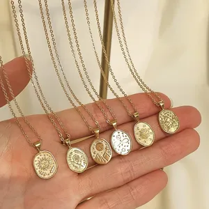 Kalung Liontin Pohon Totem Berlapis Emas 18K, Kalung Liontin Takdir Bulan Bintang Matahari Dunia Tarot Oval Potret Geometris Emboss Pohon Totem Berlapis Emas 18K