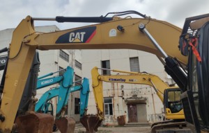 Excavadoras CAT 326D 321D 323 de tamaño mediano, 26 toneladas, excavadoras de segunda mano, excavadora hidráulica sobre orugas en venta - Product Image 3