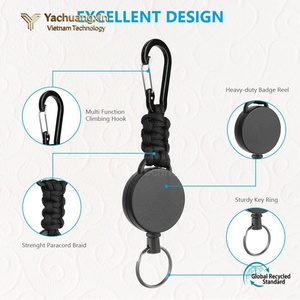 Porte-clés rétractable noir avec mousqueton et boucle en paracorde pour usage extérieur - Product Image 5