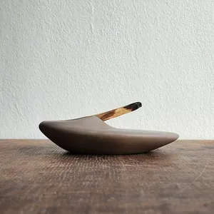 Meditación nórdica decoración del hogar soporte de palo santo sándalo forma ovalada aromática soporte de salvia de cerámica - Product Image 2