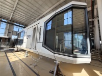 Capsule spatiale préfabriquée prête à l'emploi, installation rapide, mini-maison modulaire avec cuisine intégrée, maison préfabriquée facile à déplacer pour jardin