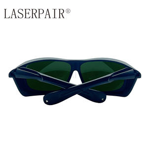 目の保護メガネ200-1800nm保護安全ゴーグルIPLマシンCE EN169付き - Product Image 3