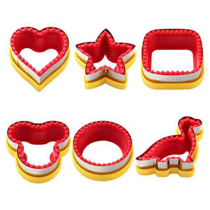 Dinosaure <span class=keywords><strong>Mickey</strong></span> Coeur Étoile Carré Rond Cookie Moule Alimentaire Légumes Fruits Coupe-Sandwich Cutter pour Enfants DIY Ustensiles De Cuisson Outils - Product Image 3