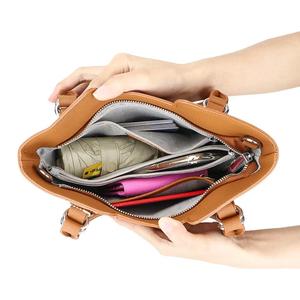 Sac à main en cuir véritable AndoBag pour femmes, sac à bandoulière de luxe avec sangle réglable, sacs fourre-tout tendance pour les trajets quotidiens 1721 - Product Image 6