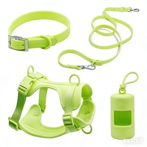 Ensemble de harnais pour chien SinSky de luxe, laisse en PVC durable avec néoprène respirant, motif imprimé personnalisé - Product Image 3