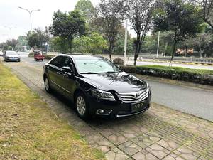 Toyota Camry Classic 2.0 200GVP Edición de Lujo 2013, Transmisión Automática, Sedán, Auto Usado - Product Image 2