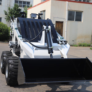 เครื่องจักรกลเคลื่อนย้ายดินขนาดเล็กของ TOSH รุ่น Skid Steer Loader พร้อมอุปกรณ์เสริมไฮดรอลิกขนาดเล็ก ได้รับมาตรฐาน CE - Product Image 6