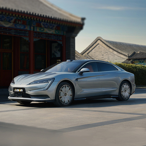 2024 Yangwang U7 nuove auto al mondo con le più alte valutazioni di sicurezza berline elettriche Pure - Product Image 2