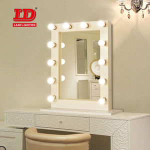 Miroir de maquillage Miroir de courtoisie à LED de style hollywoodien avec 12 ampoules LED à gradateur tactile pour coiffeuse de maquillage - Product Image 2
