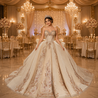 Jancember 1555 Glitzer Kristall Goldenes Ballkleid Korsett Schleife Quinceanera Kleid für Süße 15 Mädchen