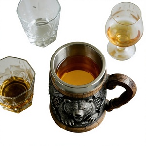 Jarra de Cerveza Pintada a Mano con Diseño Creativo de Oso Grizzly Norteamericano, Decoración para Bar en Casa, Regalo para Hombres - Product Image 4