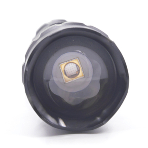 Zoomable 1 modo <span class=keywords><strong>Ultravioleta</strong></span> Manta Ray 501B 365nm 5W Linterna UV recargable Cuerpo <span class=keywords><strong>de</strong></span> lámpara <span class=keywords><strong>de</strong></span> aleación <span class=keywords><strong>de</strong></span> aluminio IP65 para acampar - Product Image 3